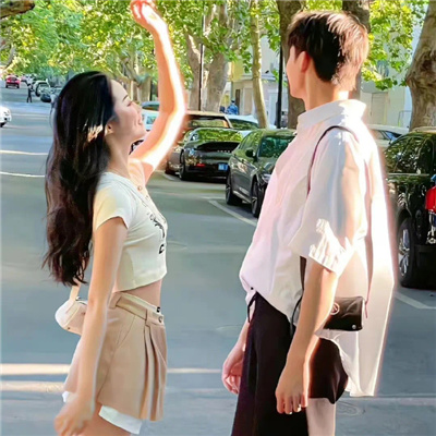 DJ亚君(全中文金牌车载第二部最美女声弹鼓节奏PROGHOUSE慢摇大碟)
