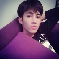 Bat Qua Nhan Gian  Nin Hoang Rem